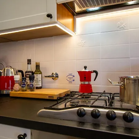 דירה Skybar - Bay View, Private Balcony, Free Garage *