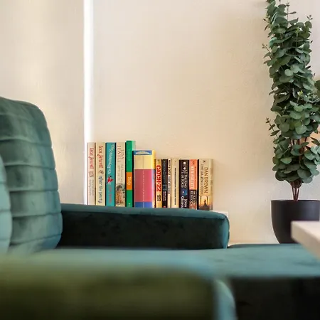 Skybar - Bay View, Private Balcony, Free Garage