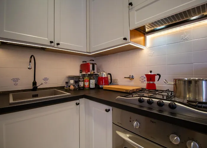 Skybar - Bay View, Private Balcony, Free Garage * Trieszt